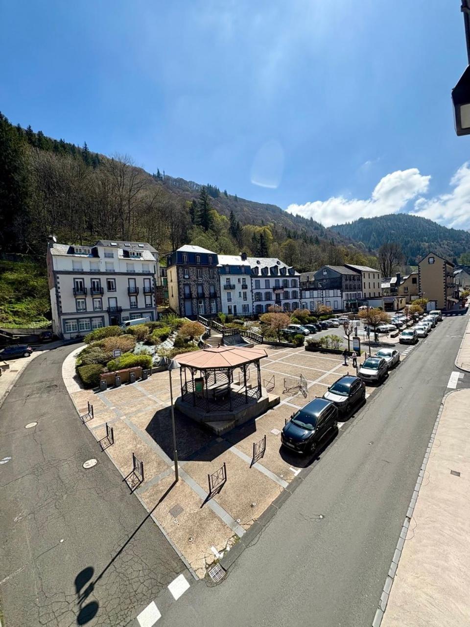 La Bonbonniere Centre Ville - Thermes - Netflix Mont-Dore Exterior foto